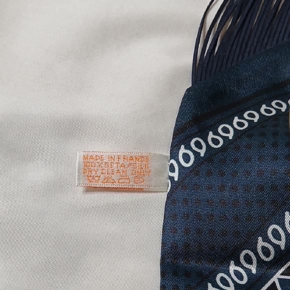 Hermes Navy Blue and Green Silk Twilly with Long Fringe - Picture 4 of 4